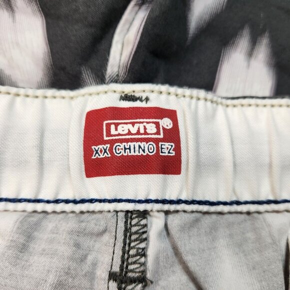 Levi's Men's Short Size XL XX Chino EZ Stretch Geometric Gray Shorts (16) - Picture 6 of 10